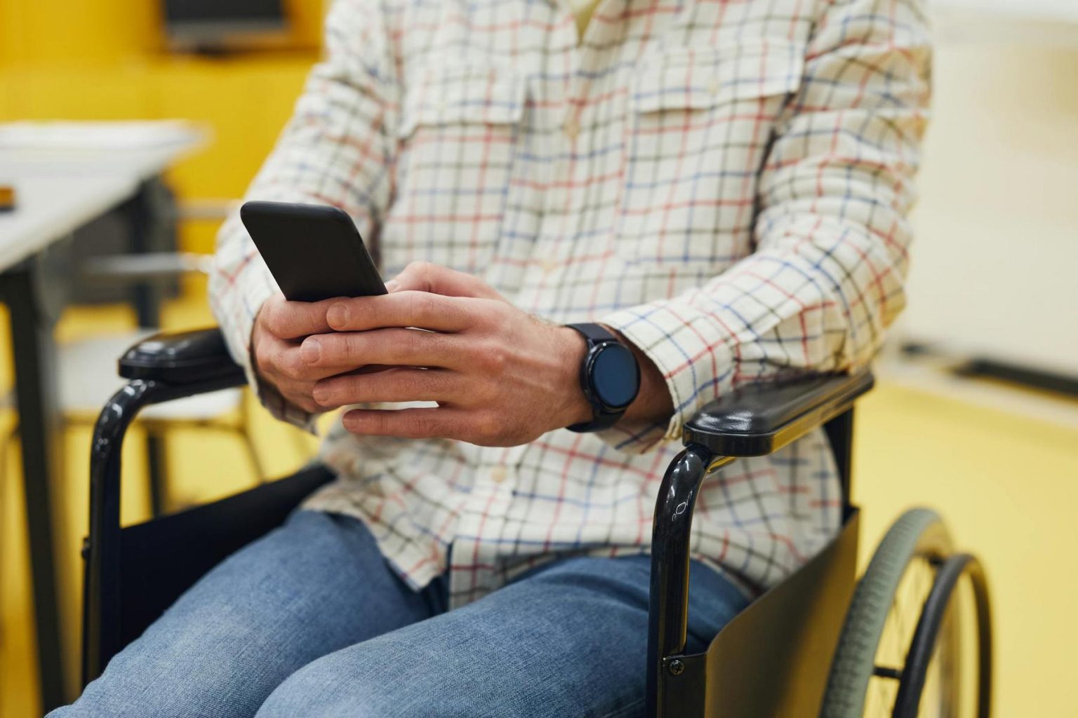 How NDIS Supports Non-Verbal Communication Needs